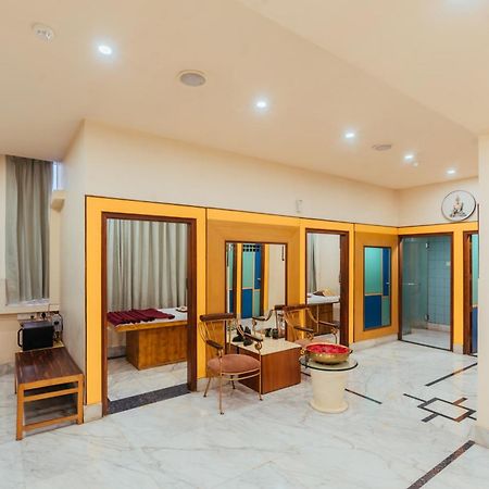 The Piccadily Hotel Lucknow Eksteriør billede