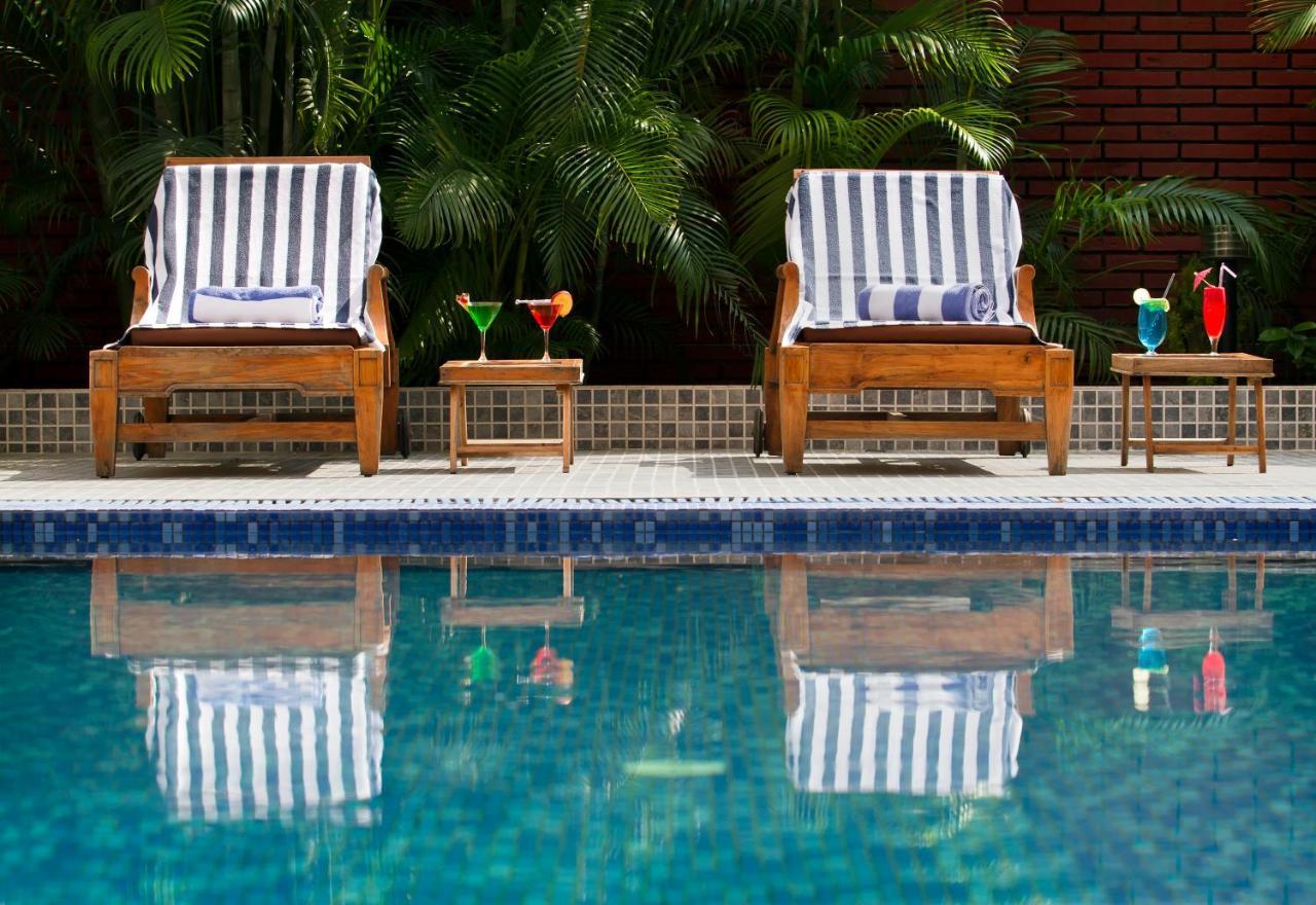 The Piccadily Hotel Lucknow Eksteriør billede